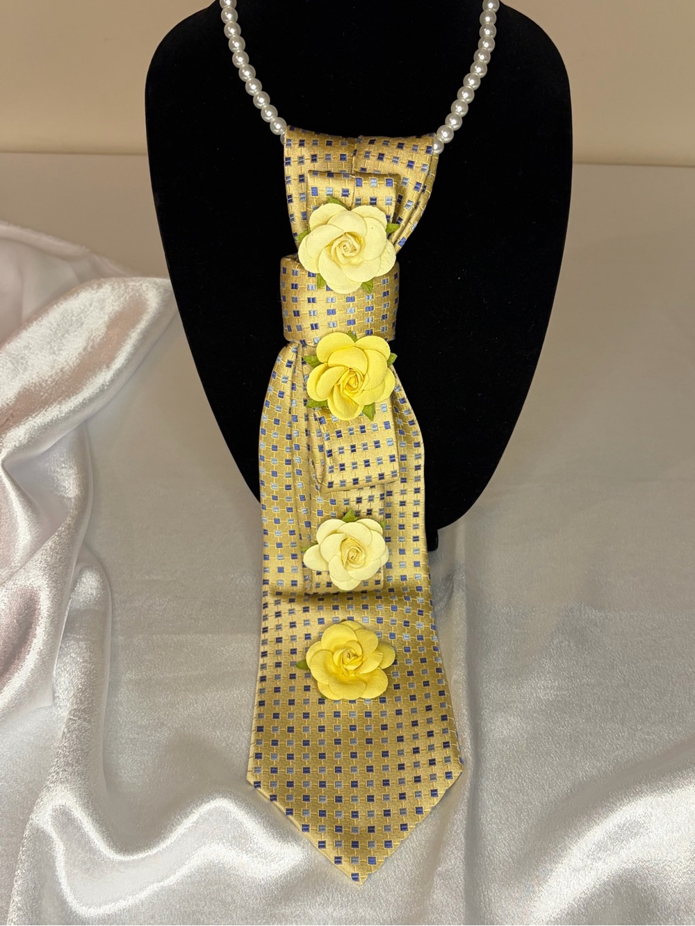 Merona Yellow Floral Accent Necklace Tie